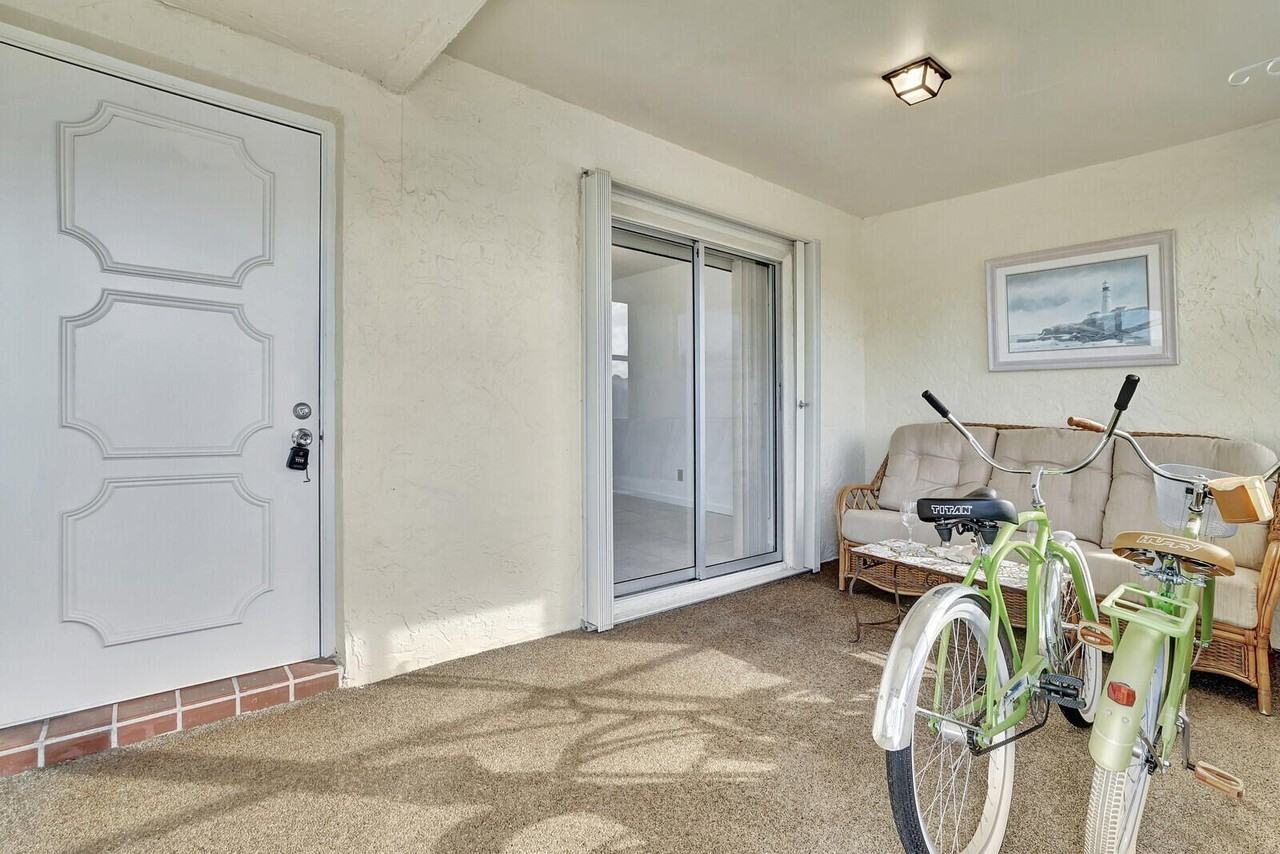 3438 Theo Way - Photo 2 of 32