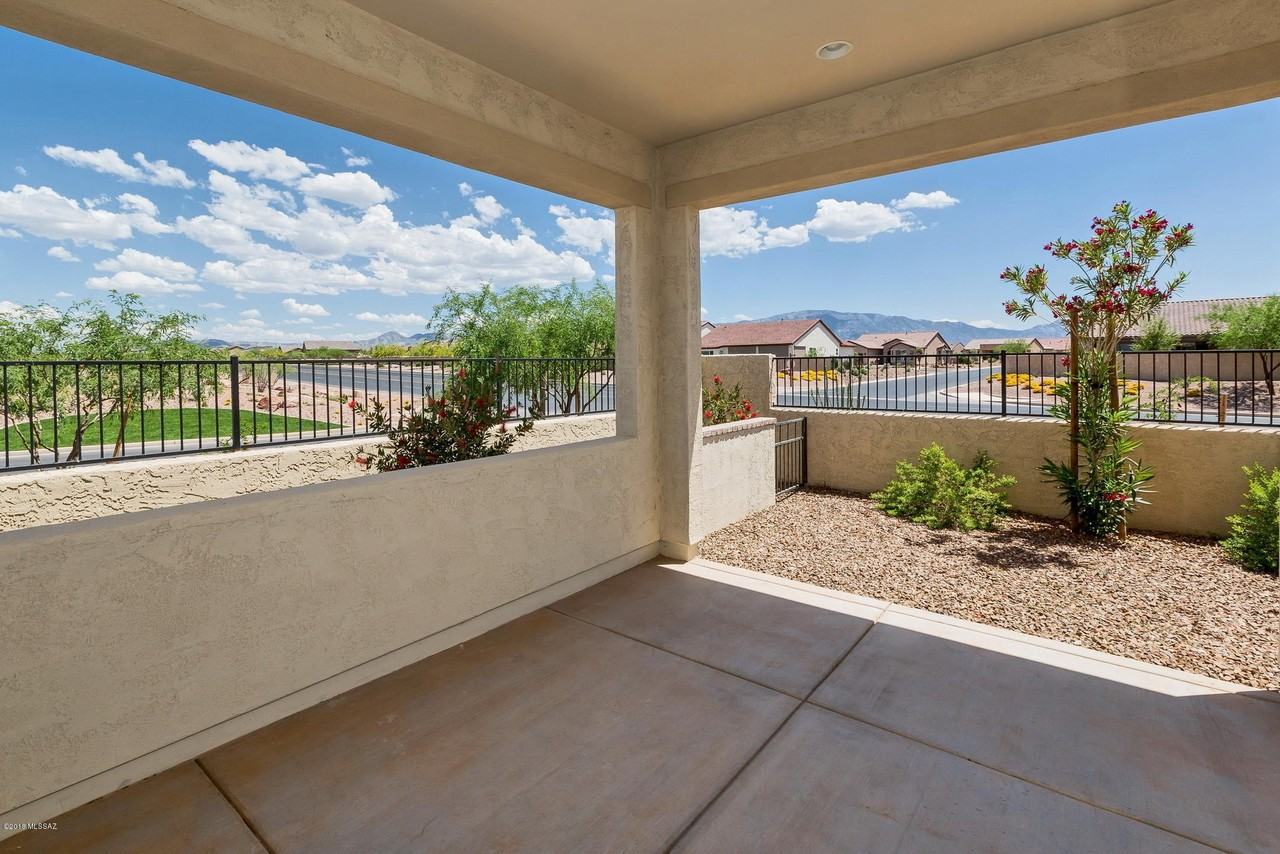 61231 E Flint Dr - Photo 5 of 38