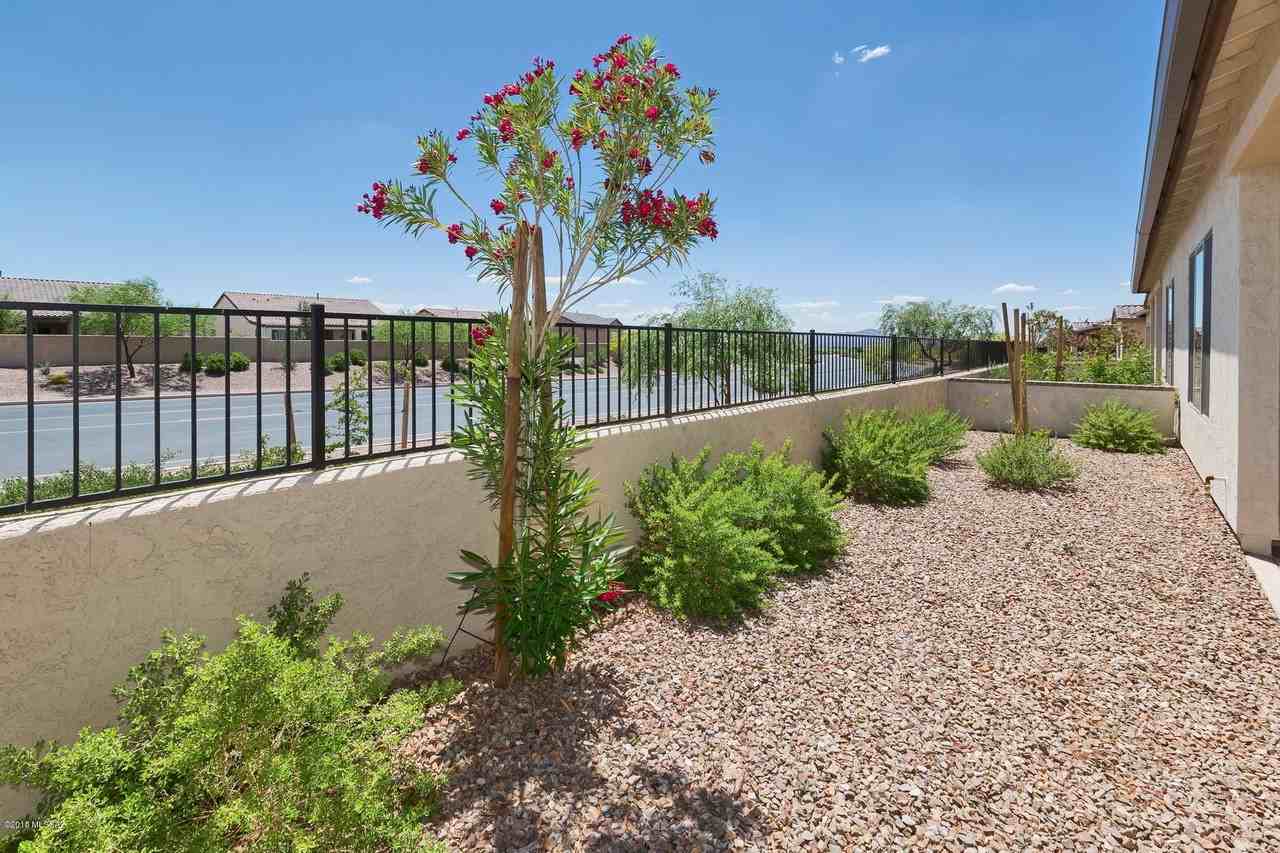 61231 E Flint Dr - Photo 6 of 38