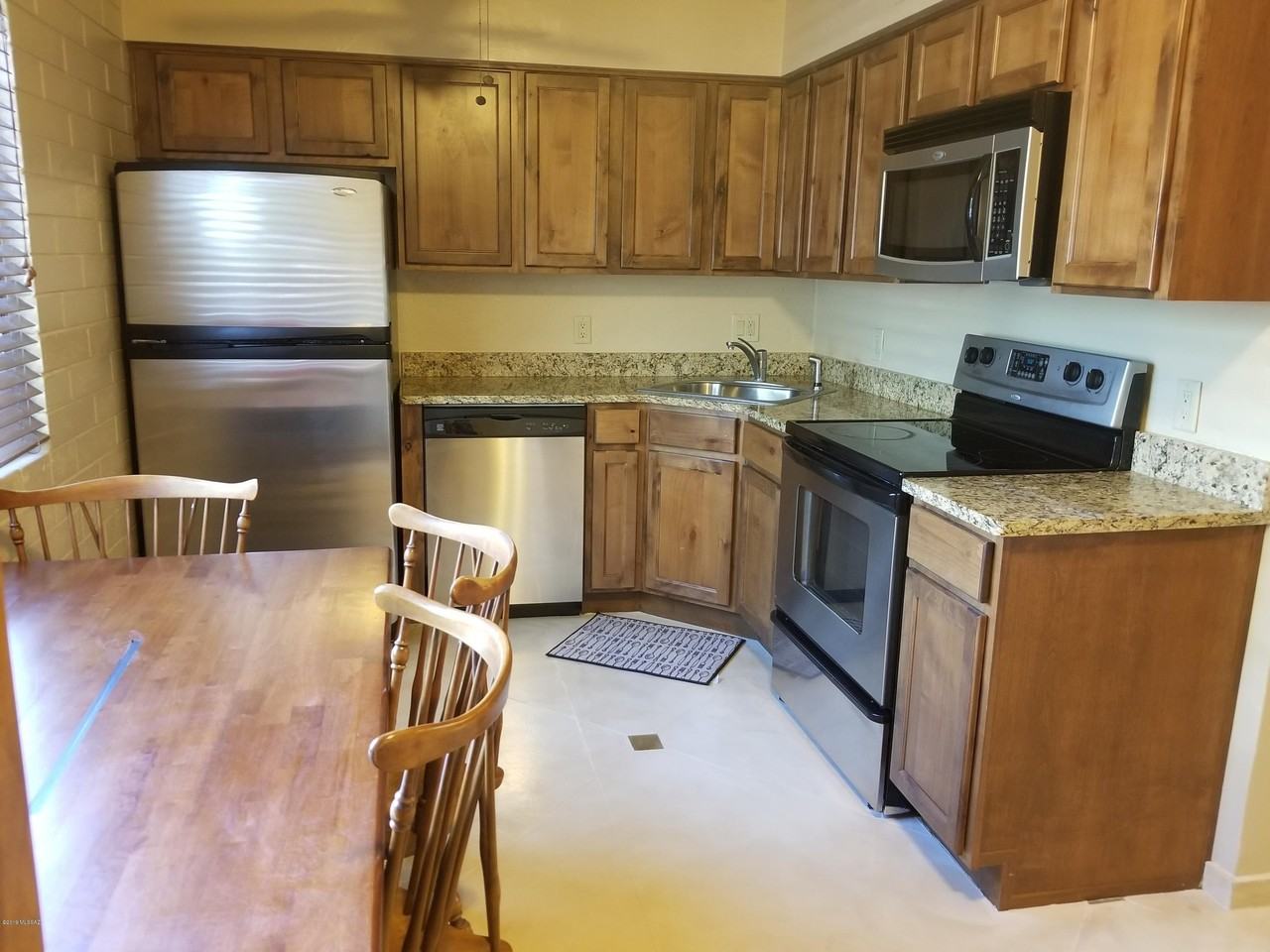 55 N Cherry Ave Unit 117 #117 - Photo 5 of 16