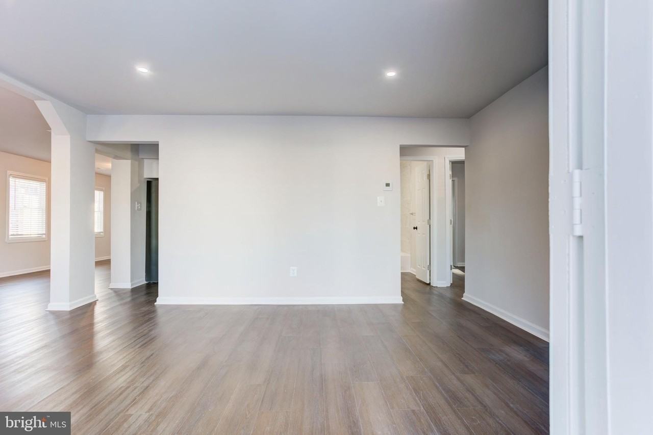 187 Scott Dr - Photo 3 of 31