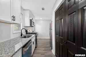 featured image of 1262 Kenilworth Dr Sw