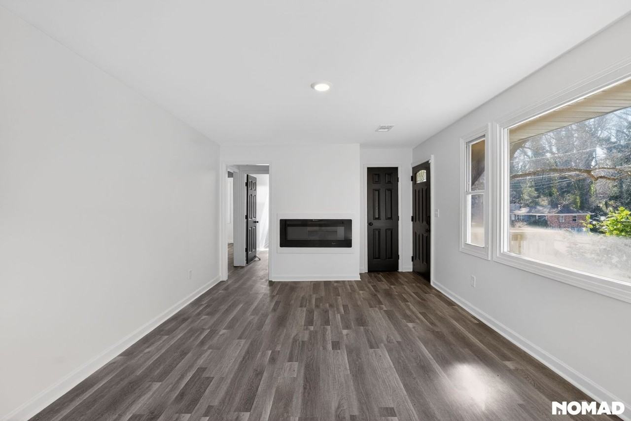 1262 Kenilworth Dr Sw - Photo 4 of 33