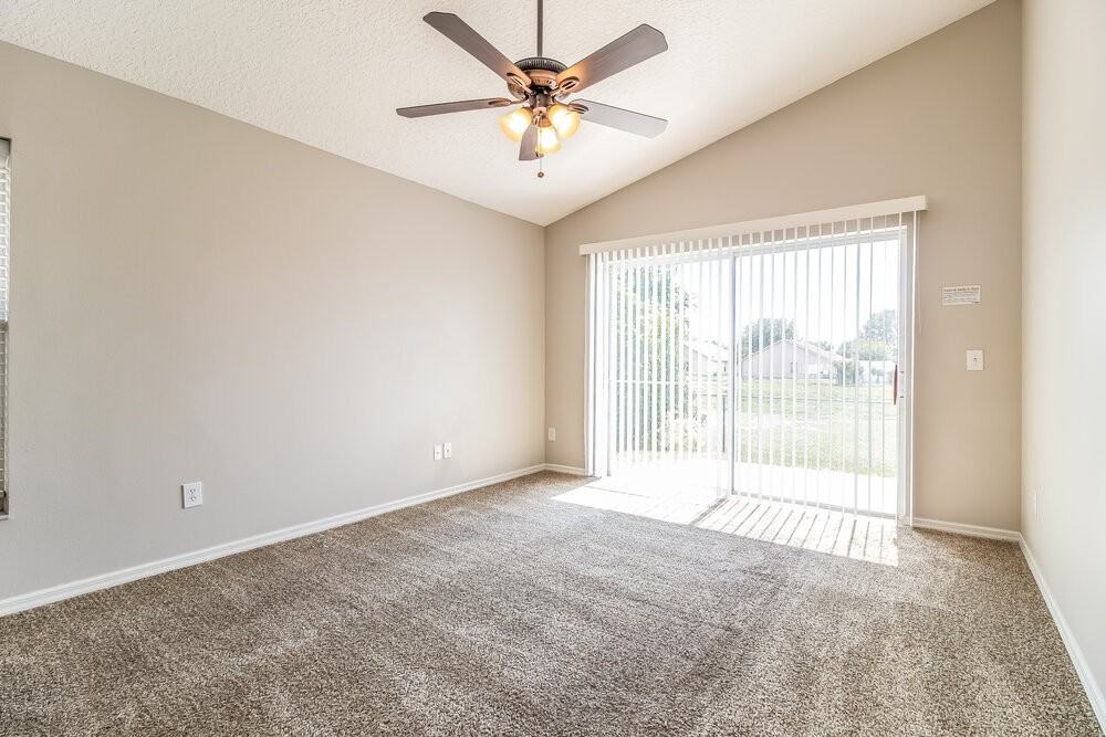 2331 Cobblefield Cir - Photo 5 of 16