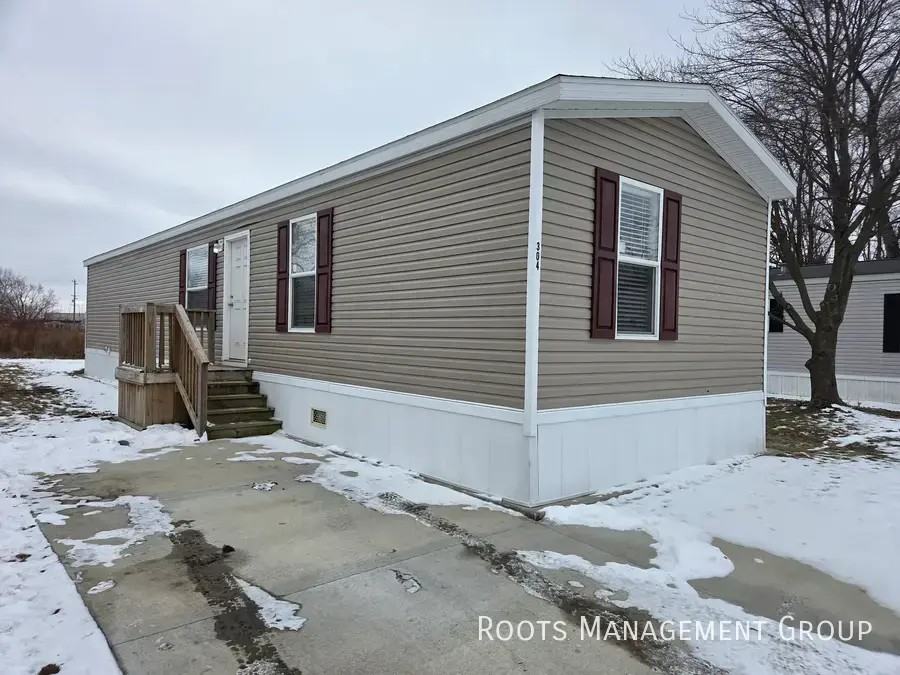 304 Vermillion Est #304 - Photo 2 of 15