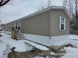 featured image of 125 Vermillion Est #125