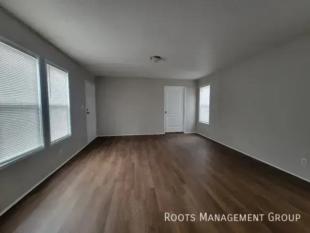 4725 Marseilles Blvd #291 - Photo 4 of 15