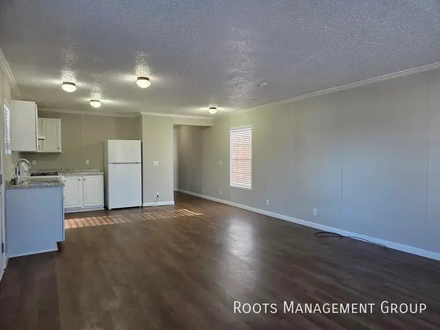 28 Vermillion Est #28 - Photo 3 of 11