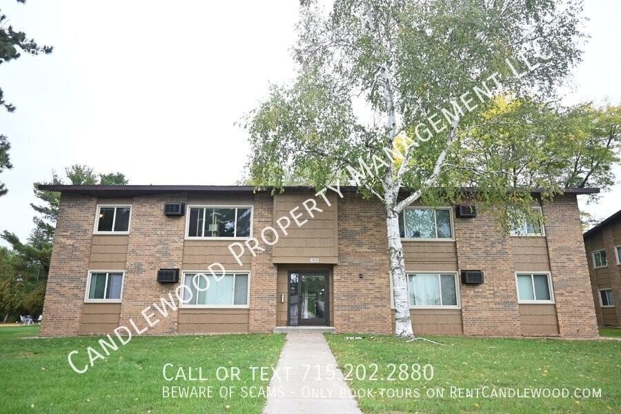 2809 Frontenac Ave #D - Photo 2 of 15