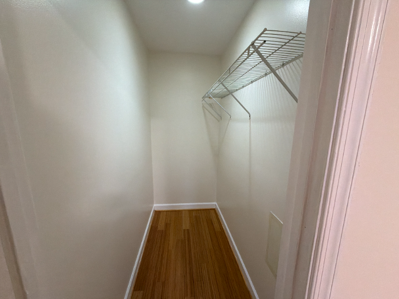 937 Randolph St Nw - Photo 6 of 10