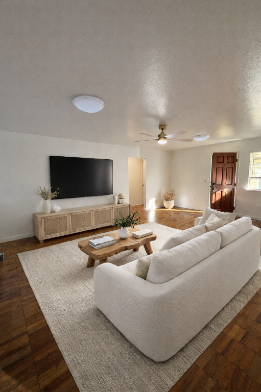 200 S E St - Photo 2 of 14