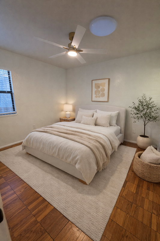 200 S E St - Photo 4 of 14