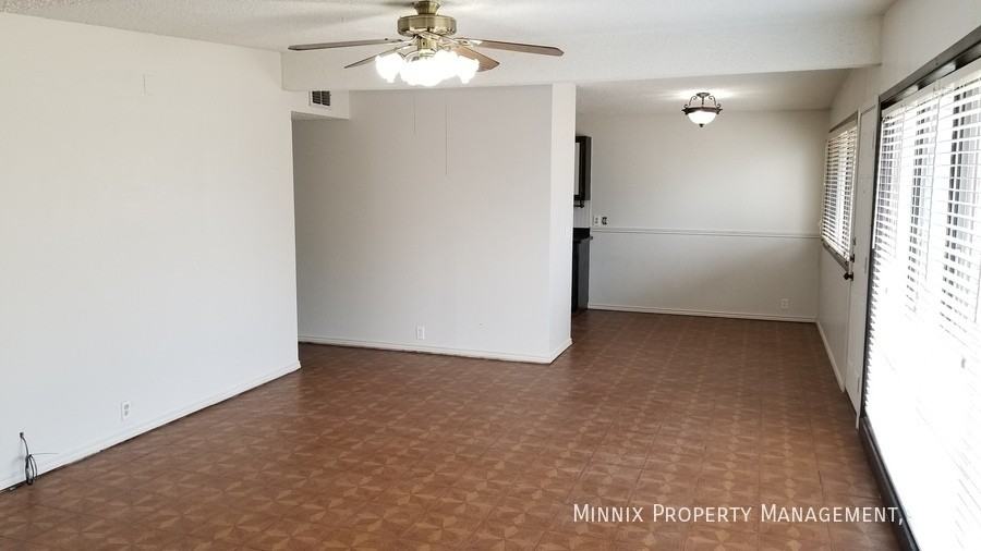 2510 64th St - Photo 6 of 33