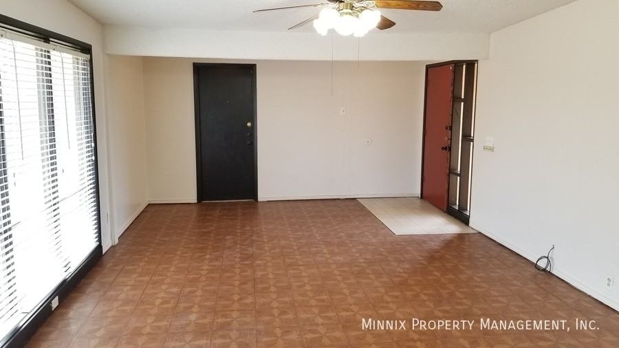 2510 64th St - Photo 7 of 33