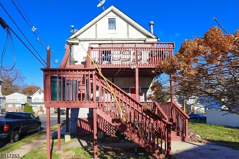 234 E 9th Ave #2 - Photo 5 of 11