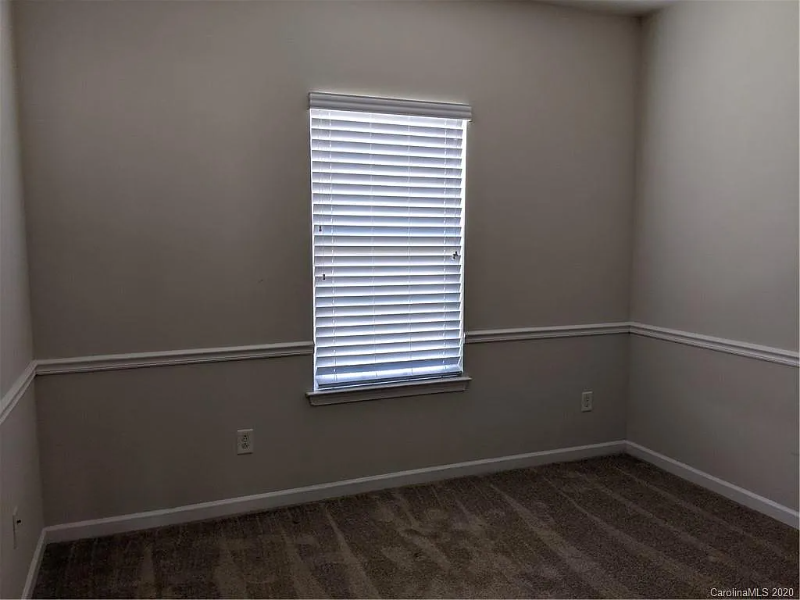 6303 Margaret Ct - Photo 4 of 18