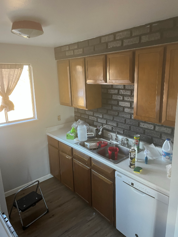 2641 Lynwood Ln - Photo 6 of 20