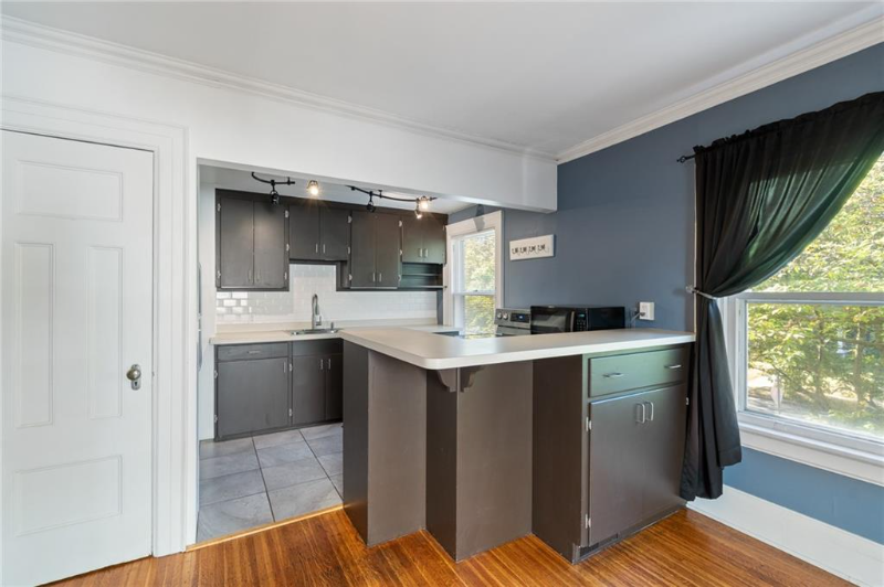 214 Culver Rd #2 - Photo 5 of 10