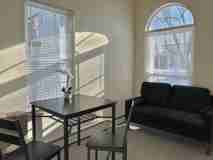 171 Oak St Apt 1r - Photo 1 of 1