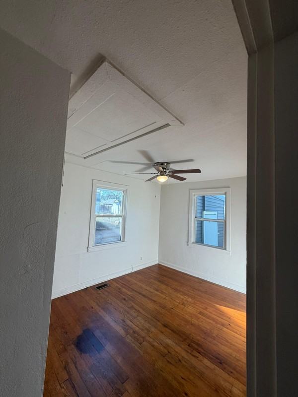 1701 Madison Ave - Photo 4 of 6