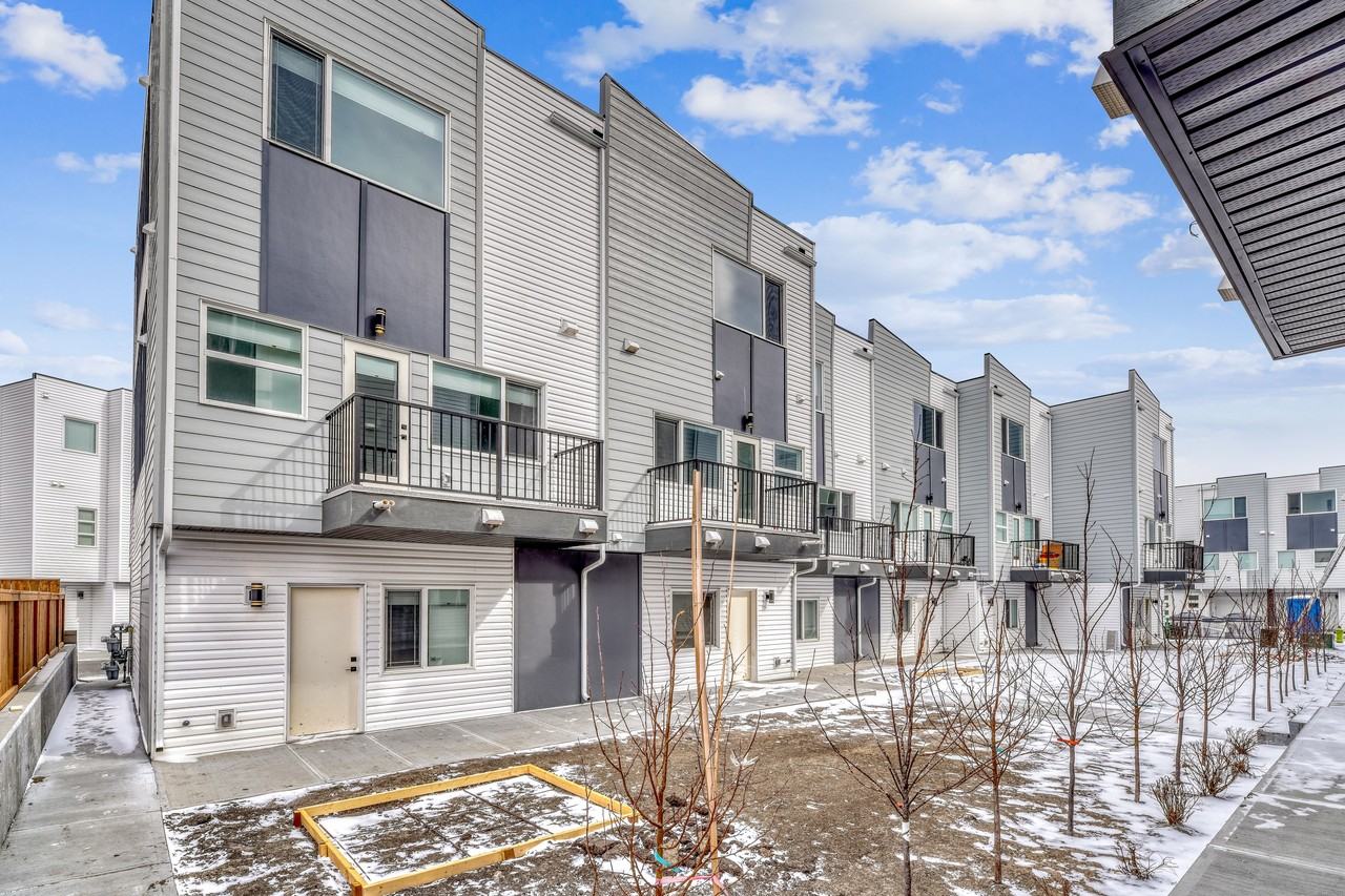 101 Panatella Square Northwest #500 - Photo 2 of 32