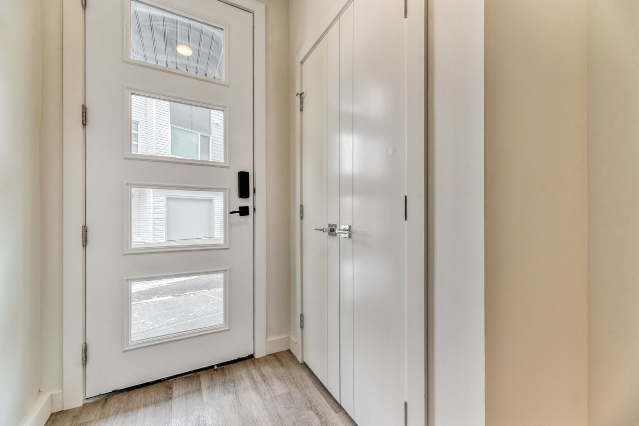 101 Panatella Square Northwest #500 - Photo 3 of 32