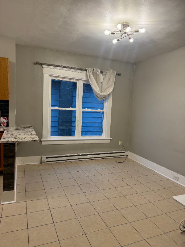 437 1/2 Elm Ave #4 - Photo 7 of 12