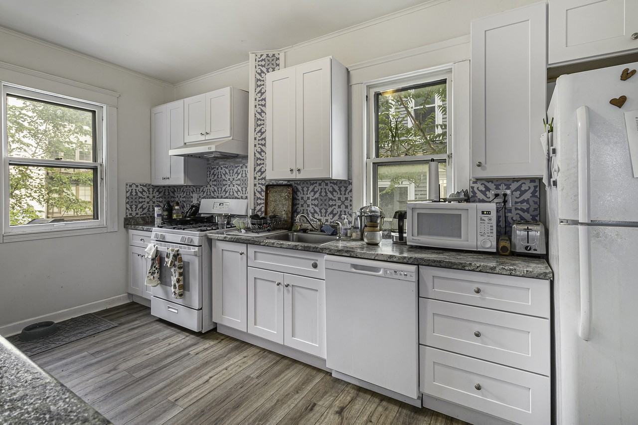 405 N Ashley St - Photo 7 of 15