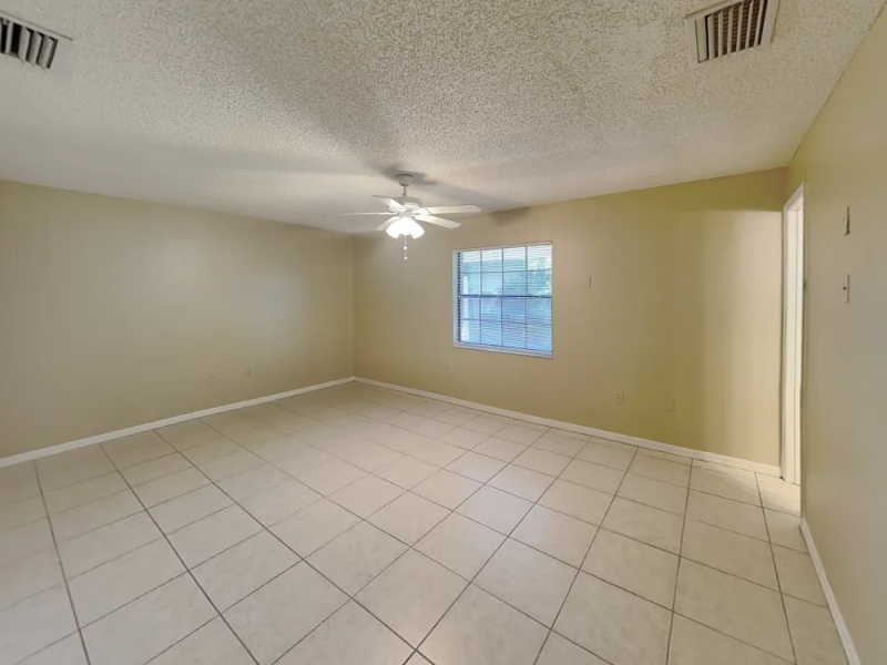 902 Sunshine Way Sw - Photo 6 of 16