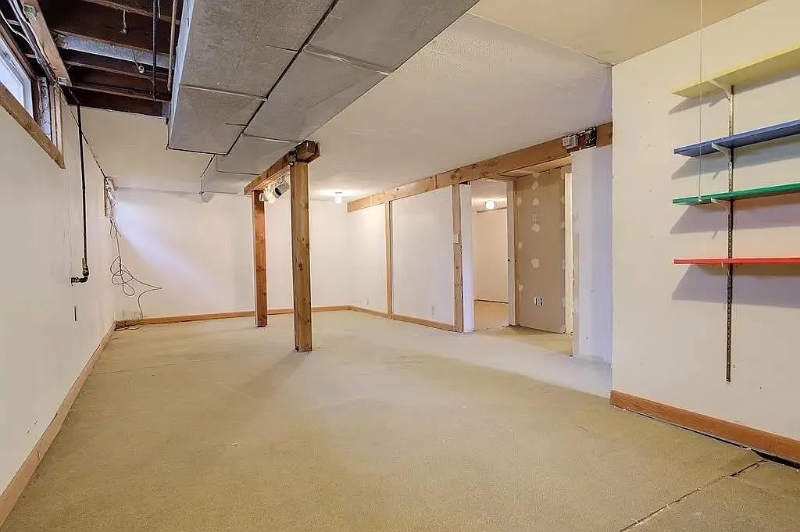 224 W Wilson St - Photo 5 of 5