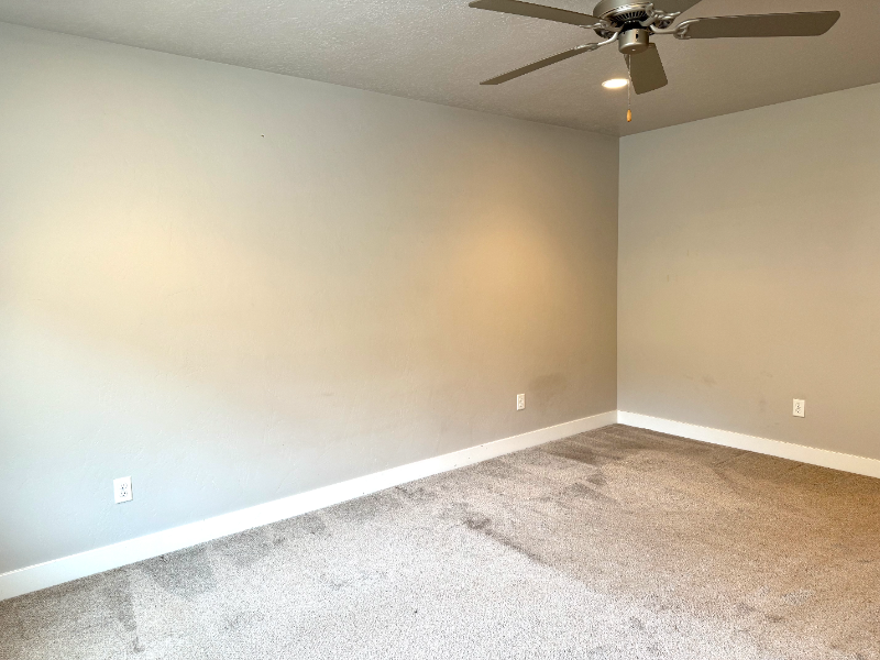 822 S Aspen Way - Photo 2 of 24