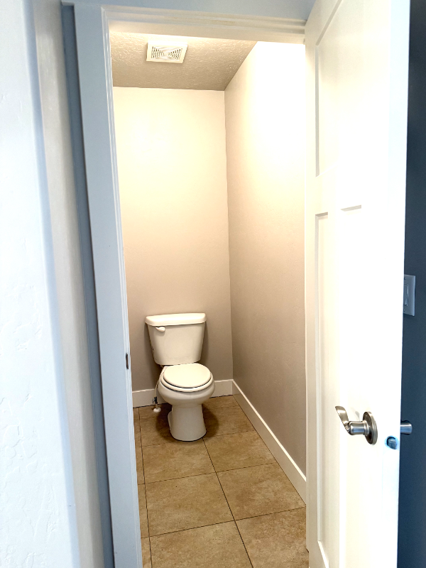 822 S Aspen Way - Photo 3 of 24