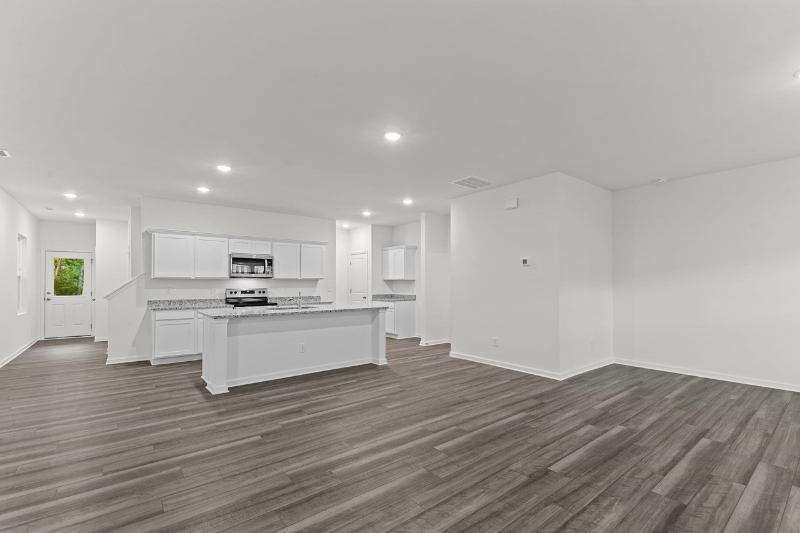 325 Spaight Acres Way - Photo 2 of 18