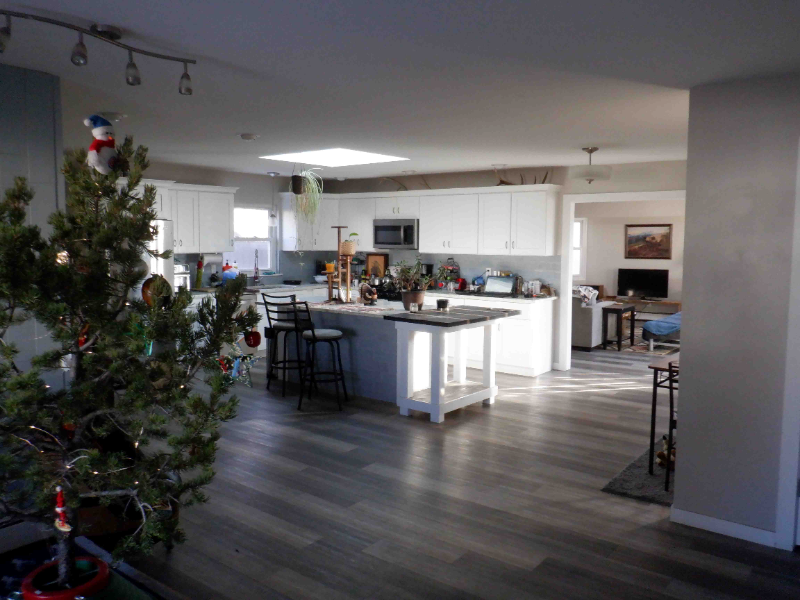 710 Graf Dr - Photo 6 of 8