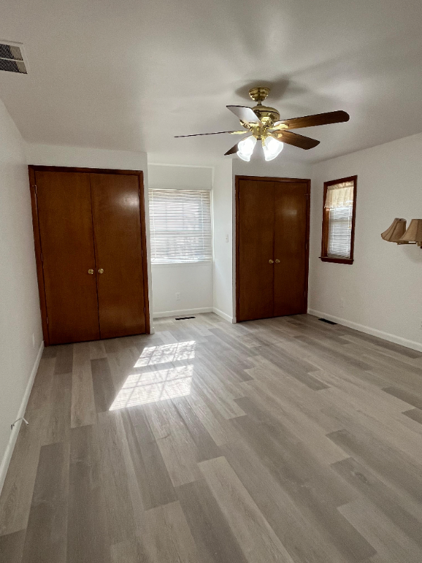 617 Stratford Ave - Photo 2 of 14