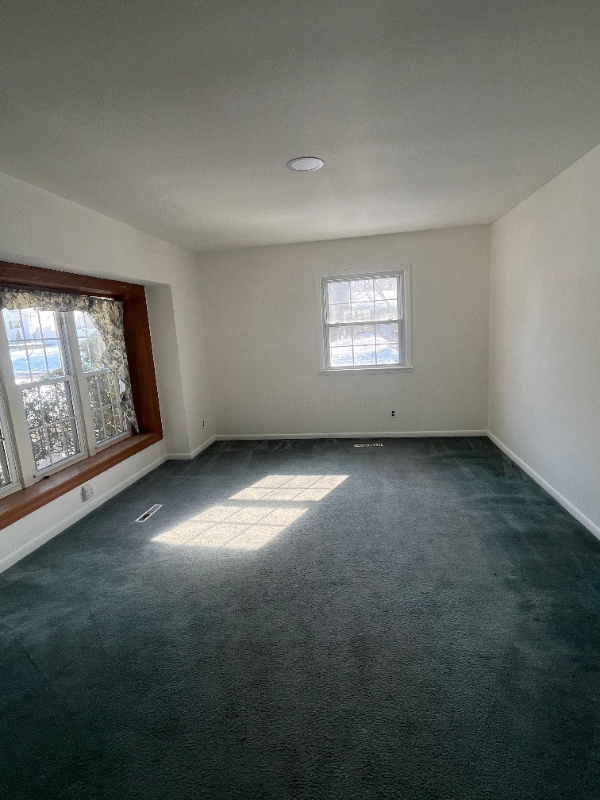 617 Stratford Ave - Photo 7 of 14