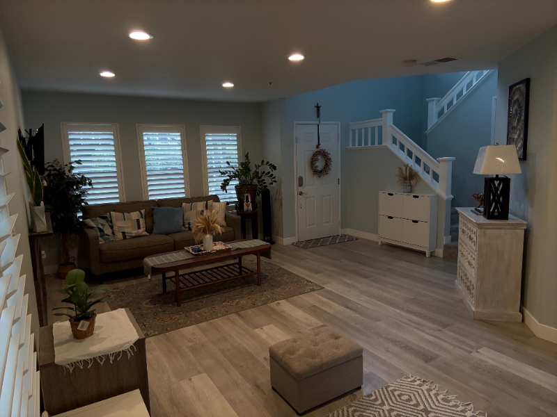 406 E Center St - Photo 7 of 16