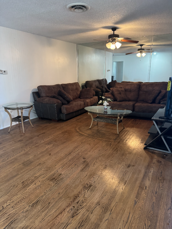 40781 Acacia Ave - Photo 2 of 16