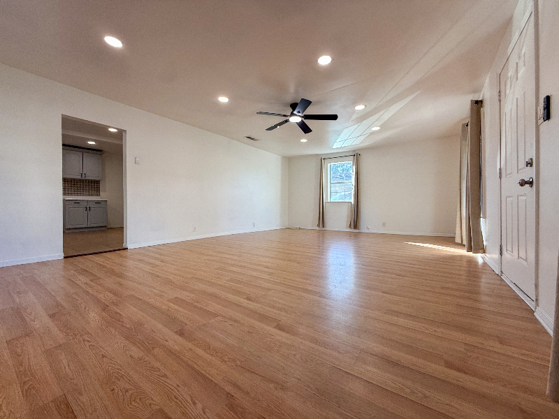 6054 Colfax Ave - Photo 5 of 14