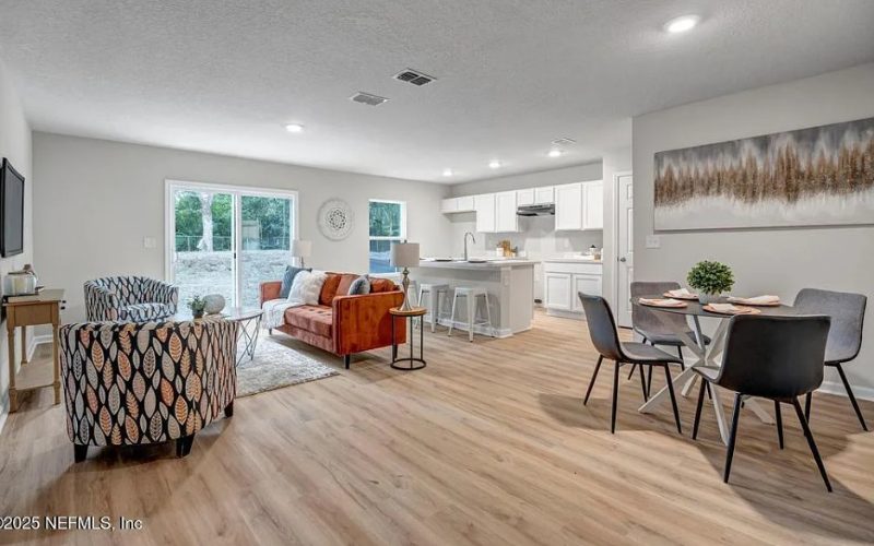 5986 Patterson Ave - Photo 2 of 19