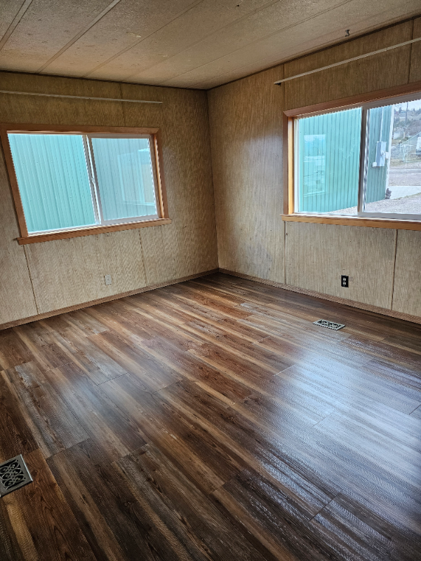 914 5th St E - Photo 6 of 15