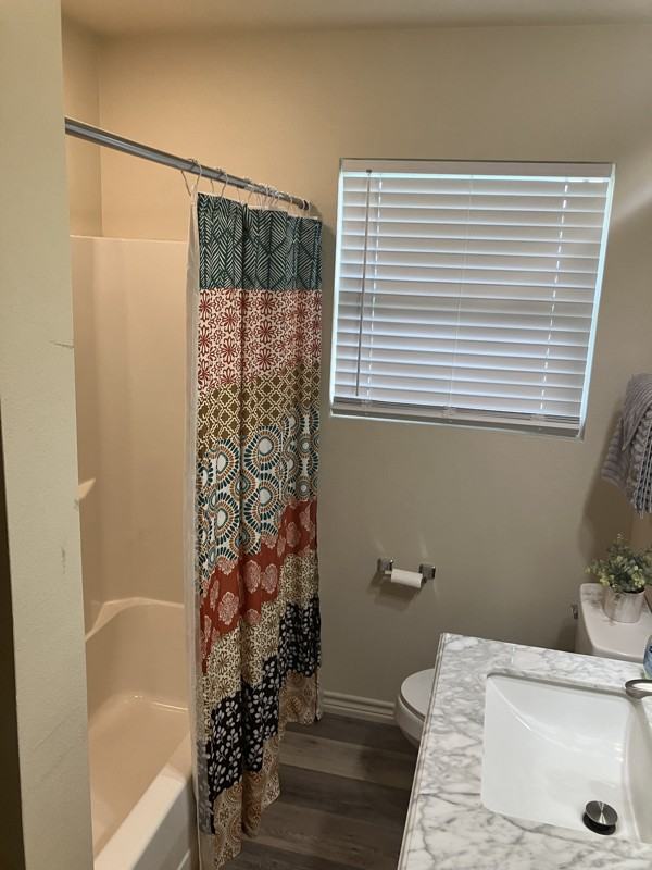 5011 Lawndale Ave - Photo 5 of 5