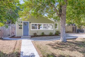 featured image of 1700 W Stoll Pl