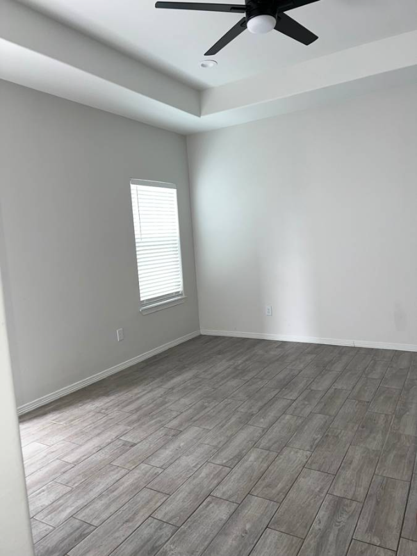 1507 Playa Dr #2 - Photo 3 of 6