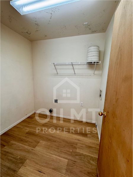 1890 N Belmar Dr - Photo 5 of 14