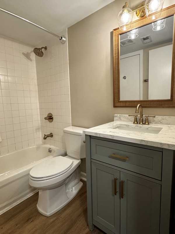 925 Cleveland St - Photo 5 of 11