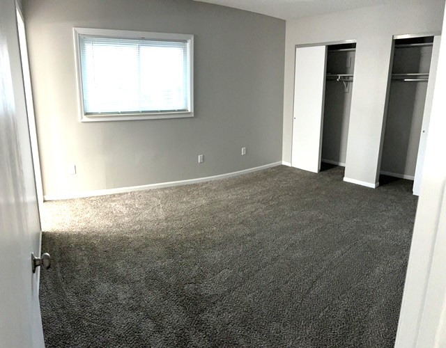 31 Providence Dr - Photo 3 of 9