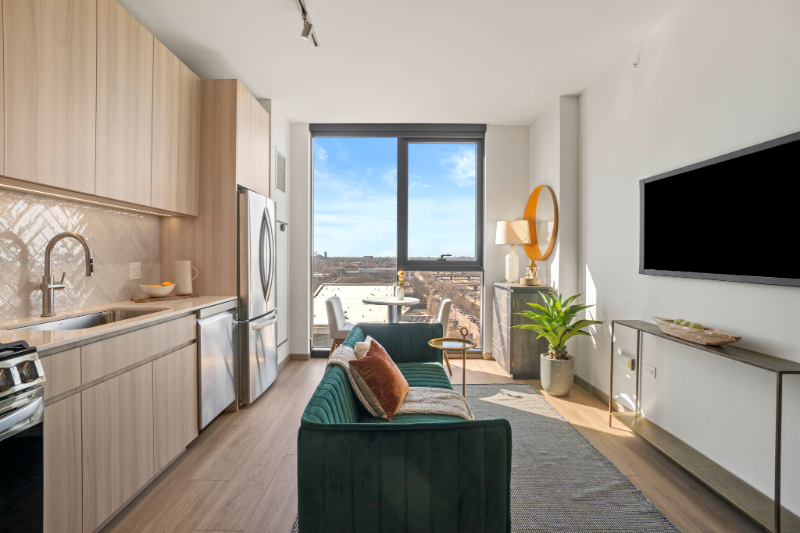 1937 W Congress Pkwy - Photo 4 of 13