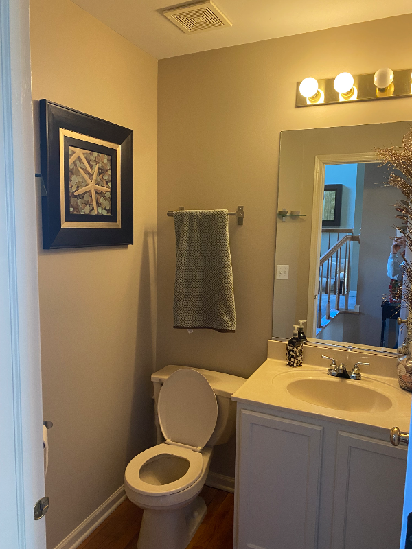 1915 Chestnut Grove Dr - Photo 5 of 9