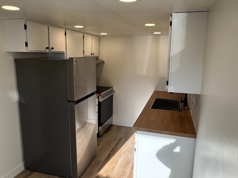 174 W Foxbridge Dr #180 - Photo 3 of 19